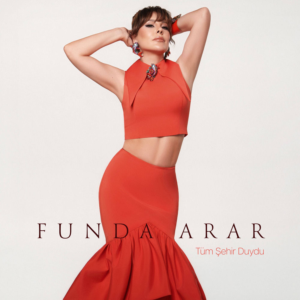Funda Arar - Süs